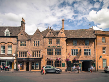 Stow-on-the-Wold Market Square featuring The Kings Arms pub
