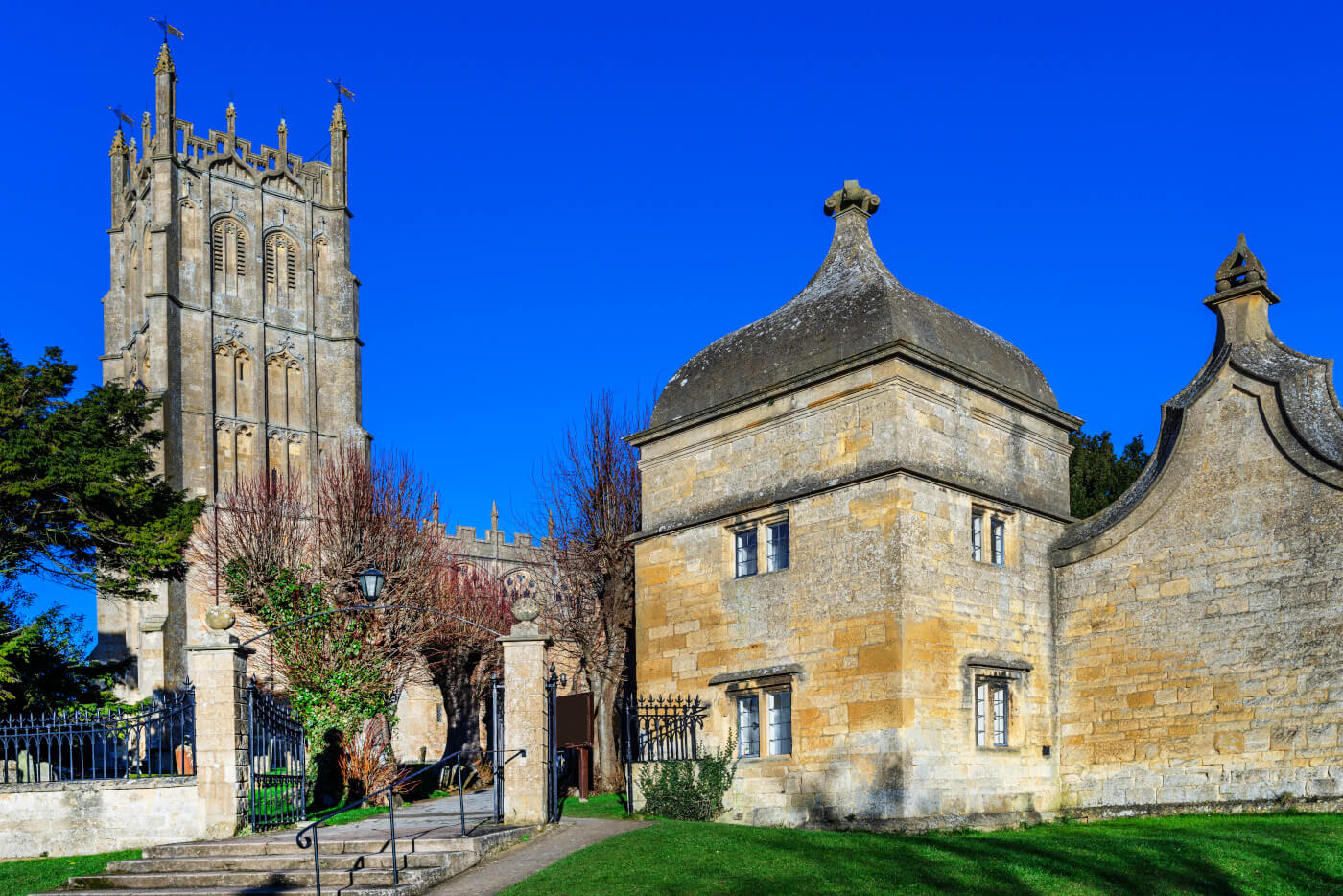 An image of the exterior of the Chipping Campden Wool Church