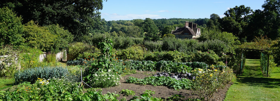 Sissington Castle Garden