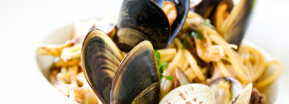 Mussels at The Plough Inn, Cold Aston