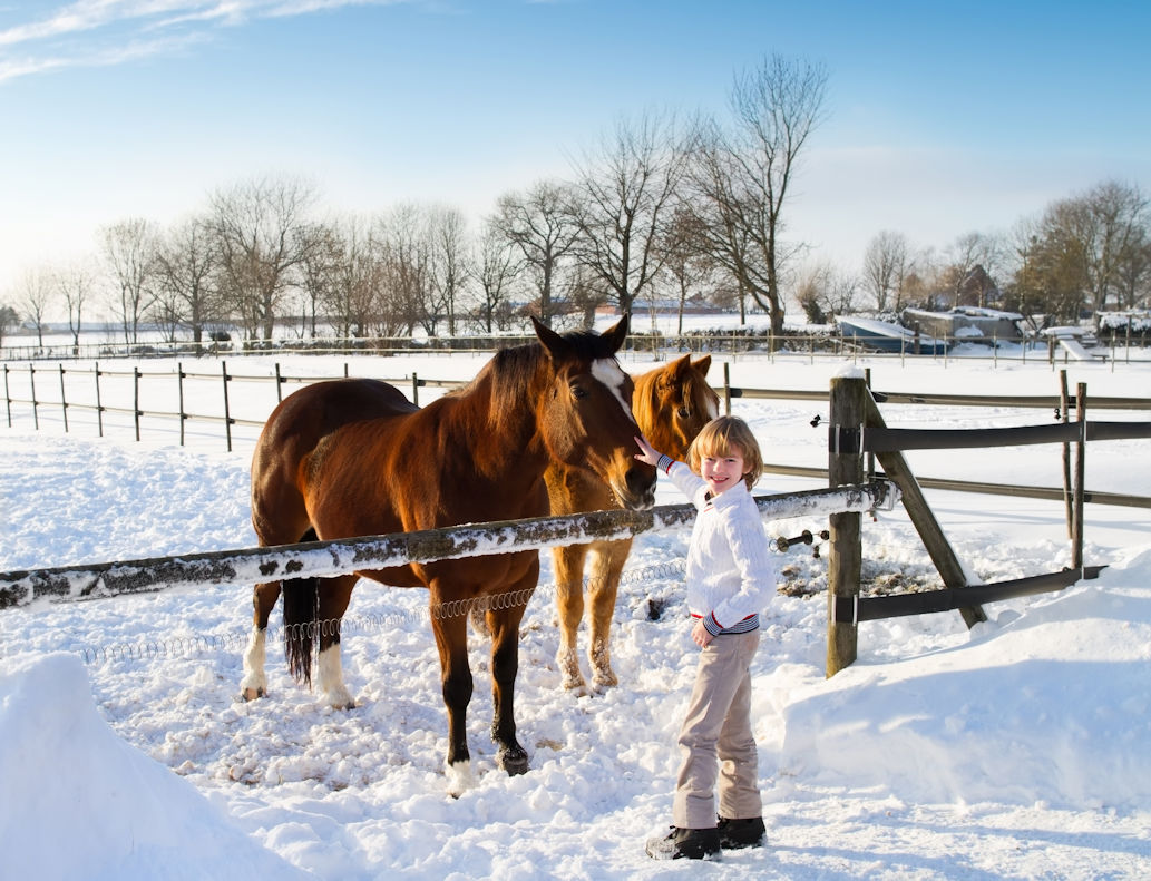 manor-cottages-winter-activity-holiday-cotswolds.jpg