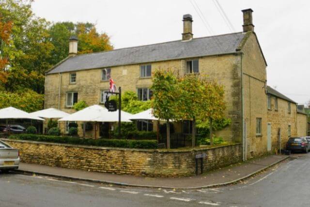 Outside view of the Wild Rabbit in Kingham