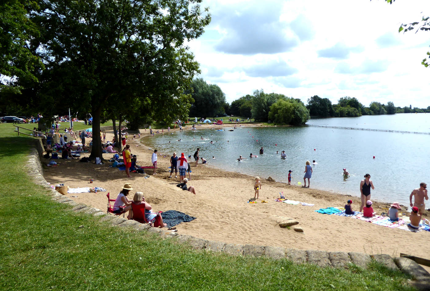 Cotswold Country Park and Beach