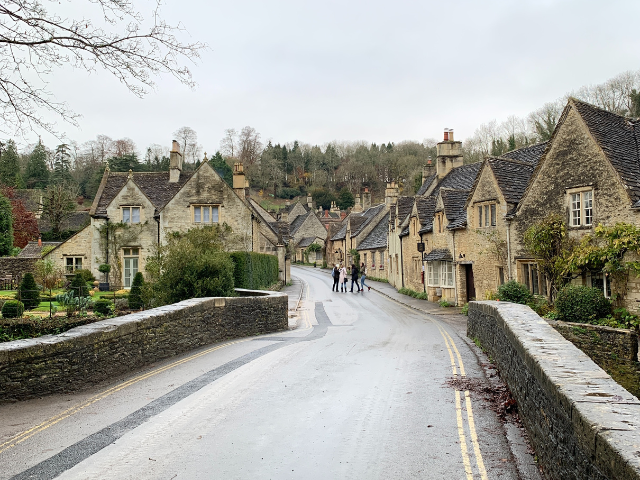 Forget buying a house in the Cotswolds – 10 bags that are better  investments than houses