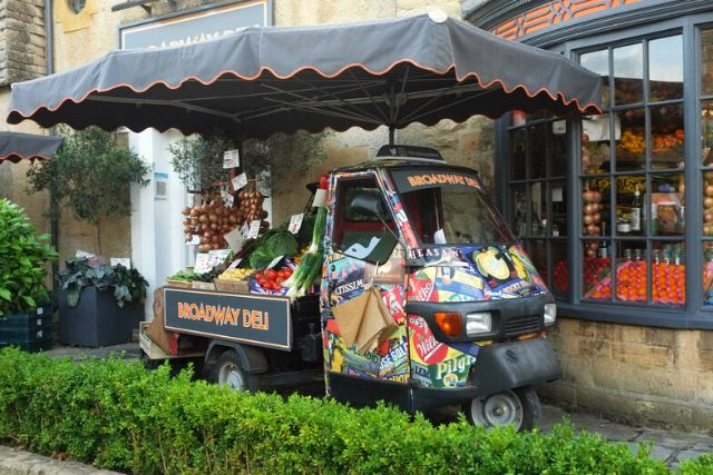 broadway deli auto rickshaw cotswolds